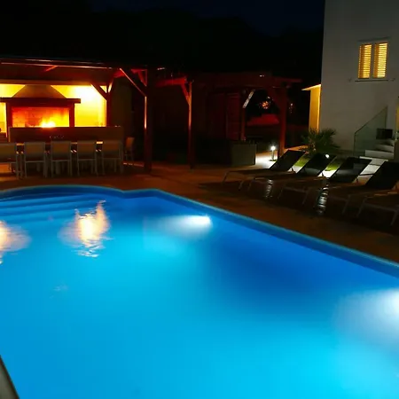 Vila Jabukovac *